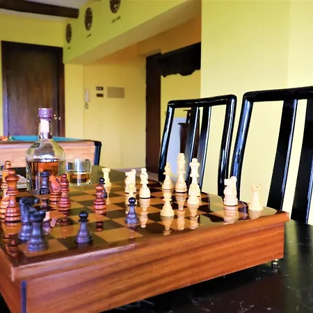 Privata Con Piscina E Biliardo Villa *