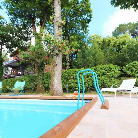 Privata Con Piscina E Biliardo *