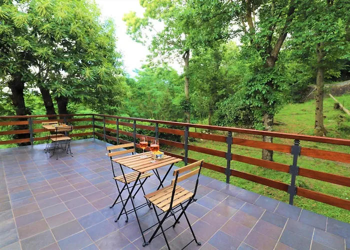 Privata Con Piscina E Biliardo Villa *