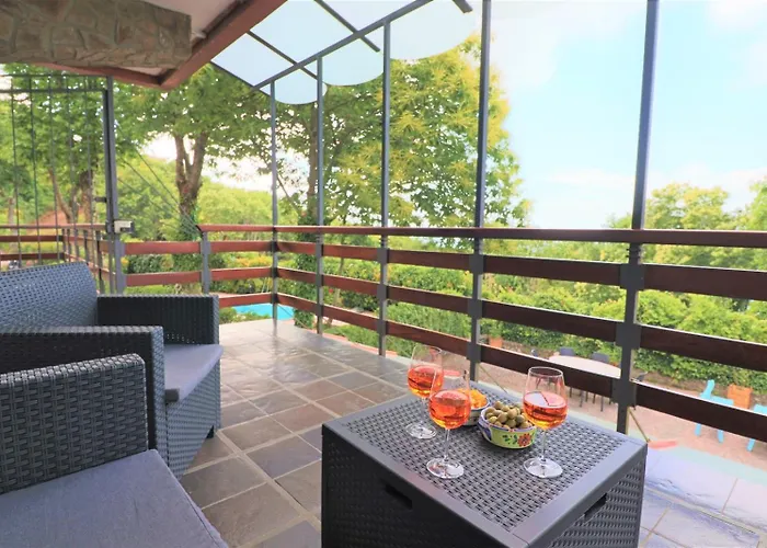 Villa Privata Con Piscina E Biliardo