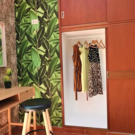 Privata Con Piscina E Biliardo Villa *