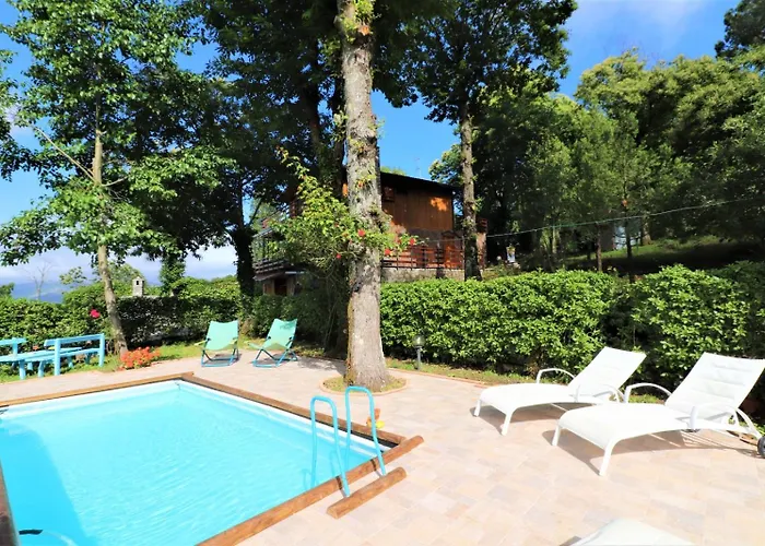 Privata Con Piscina E Biliardo סורנטו