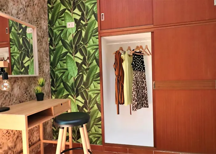 Privata Con Piscina E Biliardo Вилла *