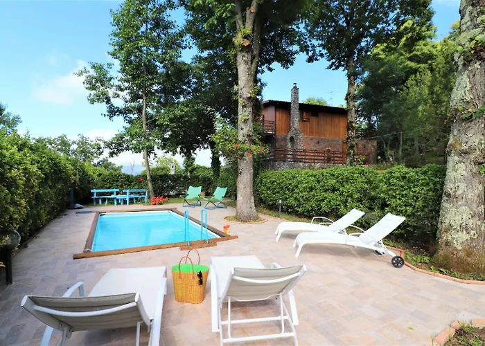 Privata Con Piscina E Biliardo וילה