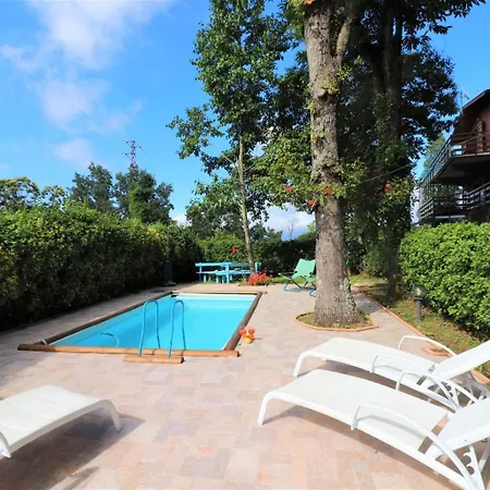 Vila Privata Con Piscina E Biliardo *