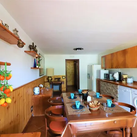 فيلة Privata Con Piscina E Biliardo سورينتو