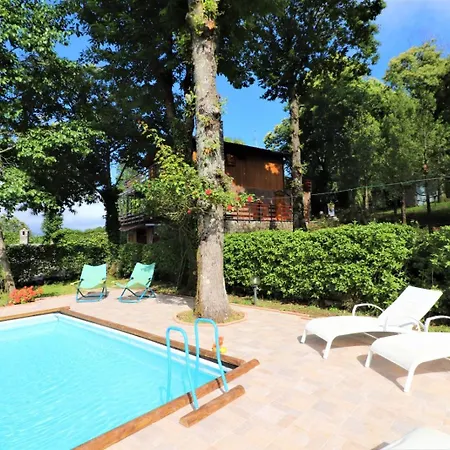 Privata Con Piscina E Biliardo سورينتو