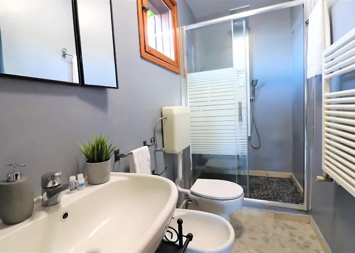 Privata Con Piscina E Biliardo * سورينتو