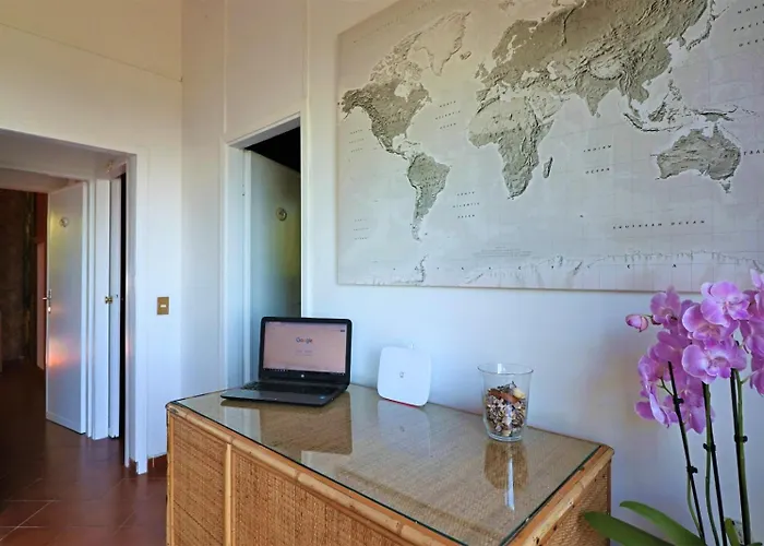 Privata Con Piscina E Biliardo سورينتو