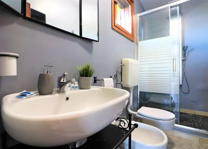 Privata Con Piscina E Biliardo فيلة